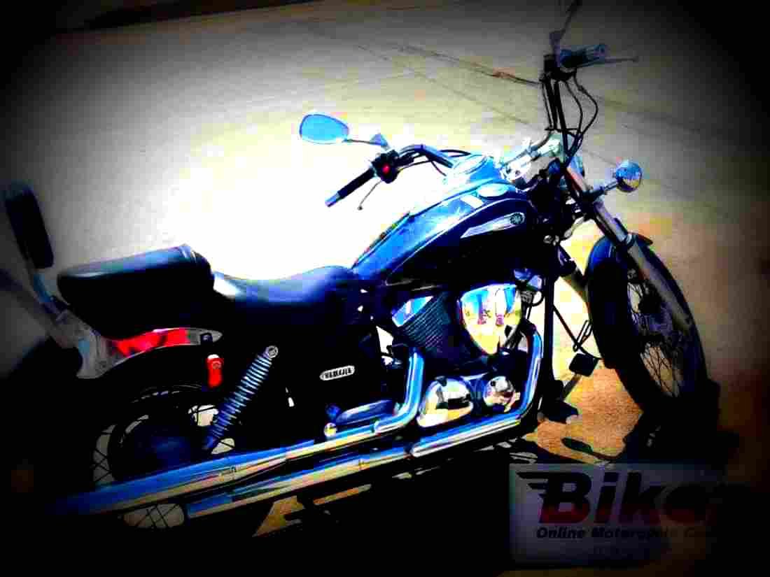 Yamaha XVS 125 Drag Star 2002 6 motorbike A4 Photo Print