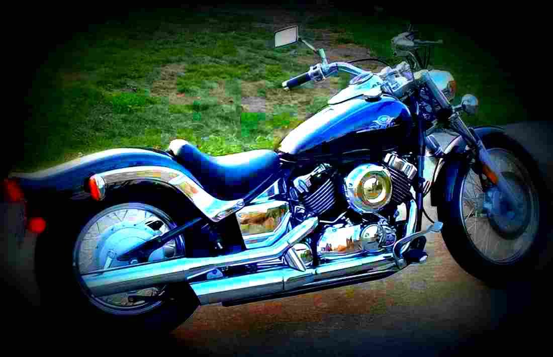 Yamaha XVS 650 Drag Star Custom 2001 1 motorbike A4 Photo Print