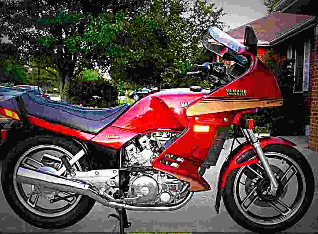 Yamaha XZ 550 (reduced effect) 1982 1 motorbike A4 Photo Print