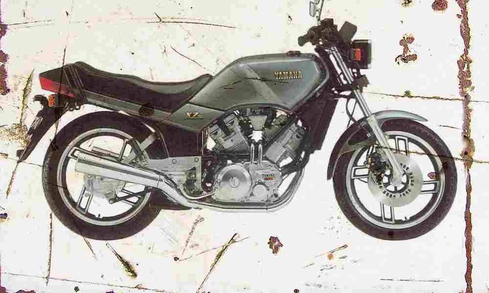 Yamaha XZ550 1982 Aged Vintage A4 Photo Print