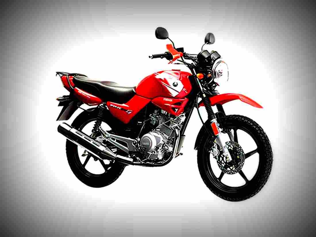 Yamaha YBR 110 2018 4 motorbike A4 Photo Print