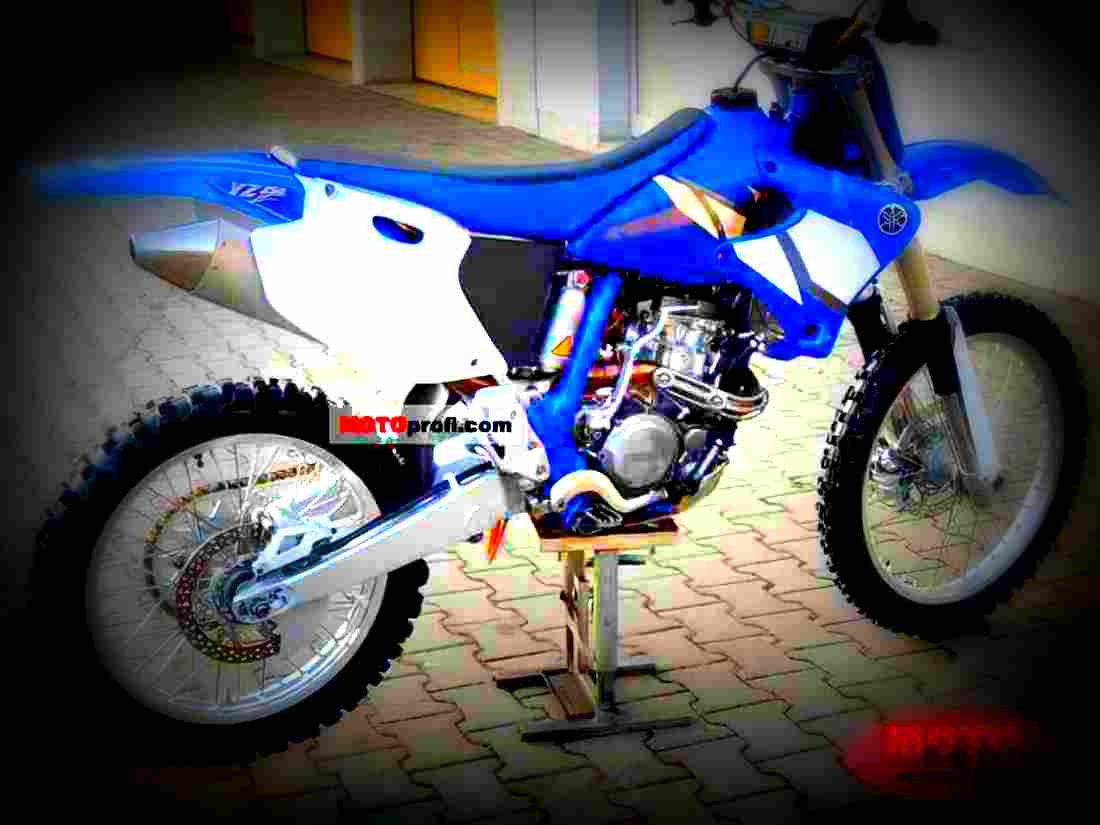 Yamaha YZ 250 2002 1 motorbike A4 Photo Print
