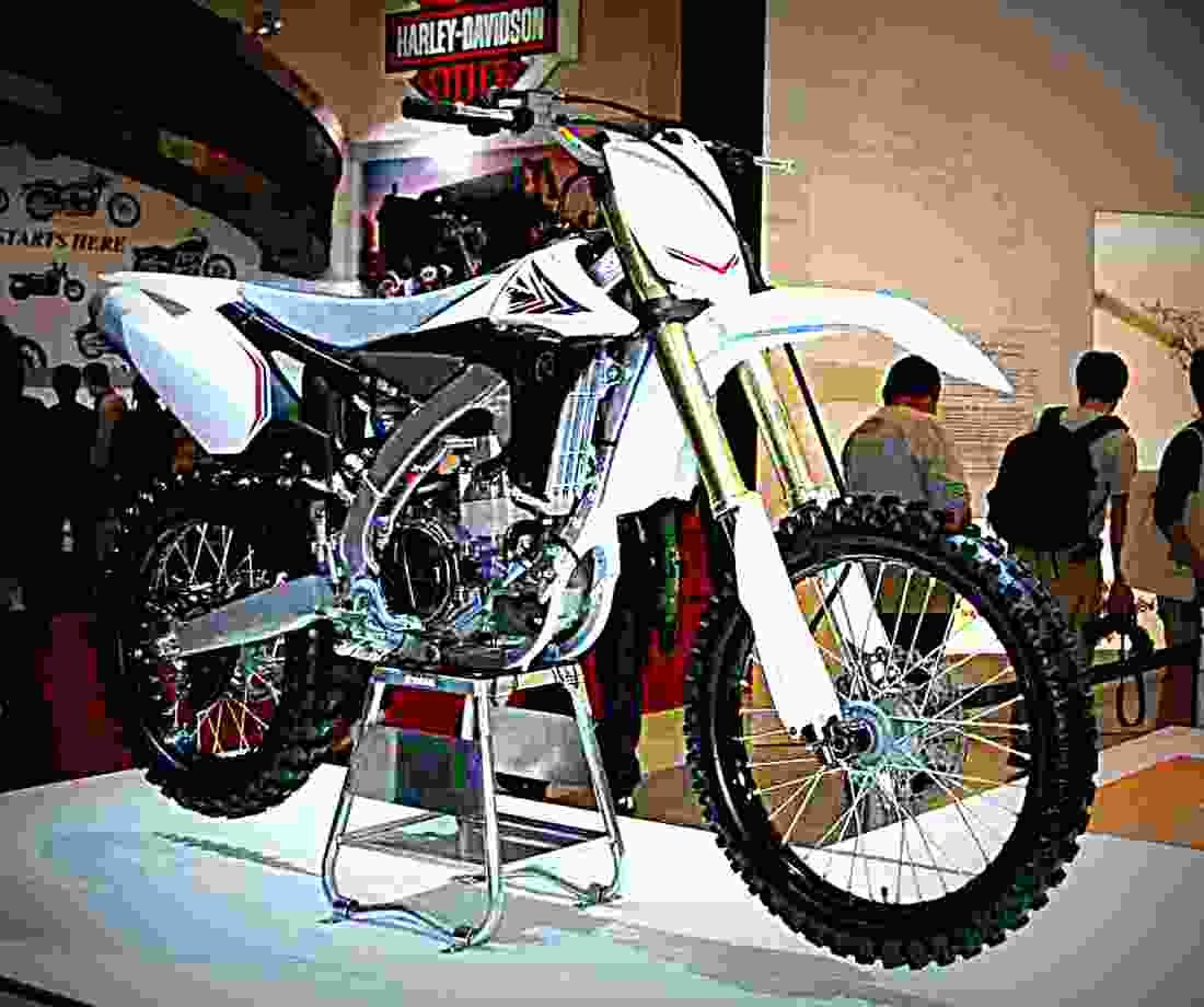 Yamaha YZ 450 YZ 450 3 motorbike A4 Photo Print