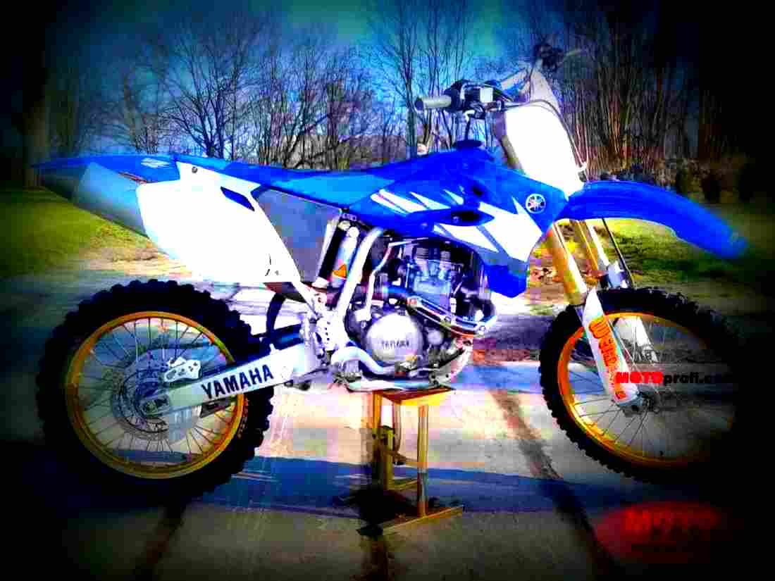Yamaha YZ 450 YZ 450 6 motorbike A4 Photo Print