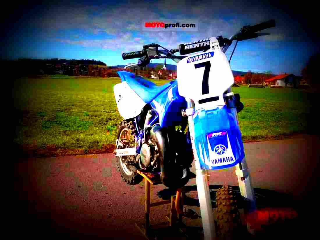 Yamaha YZ 85 2002 3 motorbike A4 Photo Print