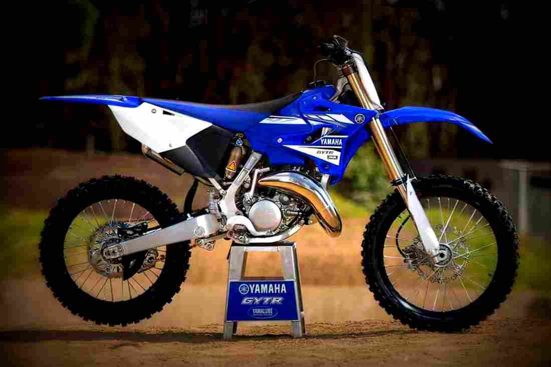 Yamaha YZ125 2017 1 motorbike A4 Photo Print