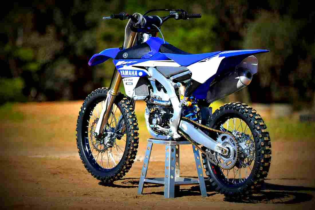 Yamaha YZ250F 2017 1 motorbike A4 Photo Print