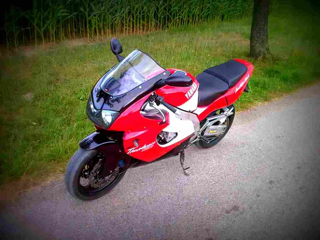Yamaha YZF 1000 R Thunderace 1999 5 motorbike A4 Photo Print