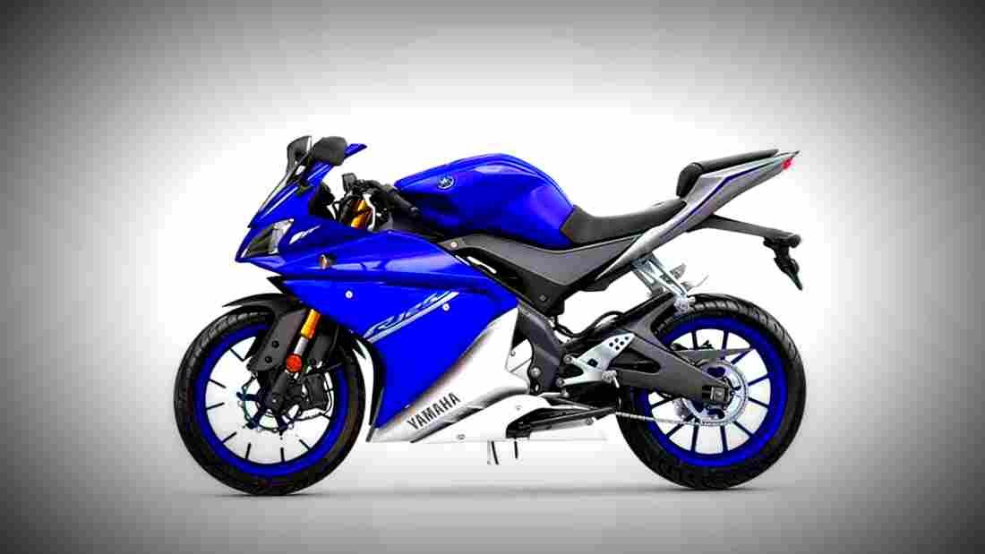 Yamaha YZF R125 2017 2 motorbike A4 Photo Print