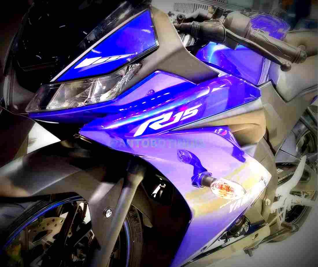 Yamaha YZF R15 Version 2.0 2018 1 motorbike A4 Photo Print