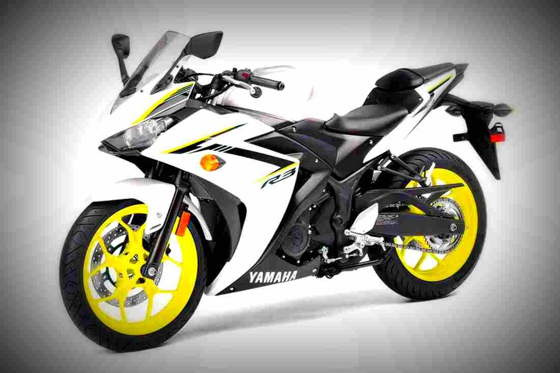 Yamaha YZF R3 2018 1 motorbike A4 Photo Print