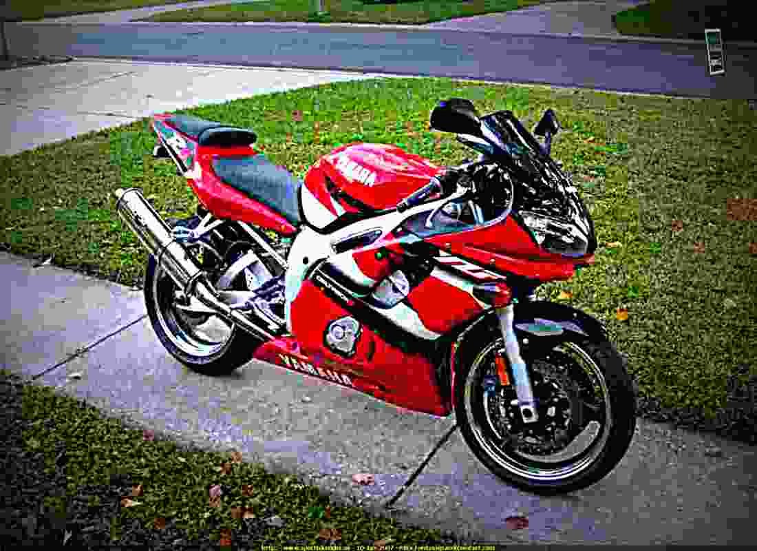 Yamaha YZF R6 2001 1 motorbike A4 Photo Print
