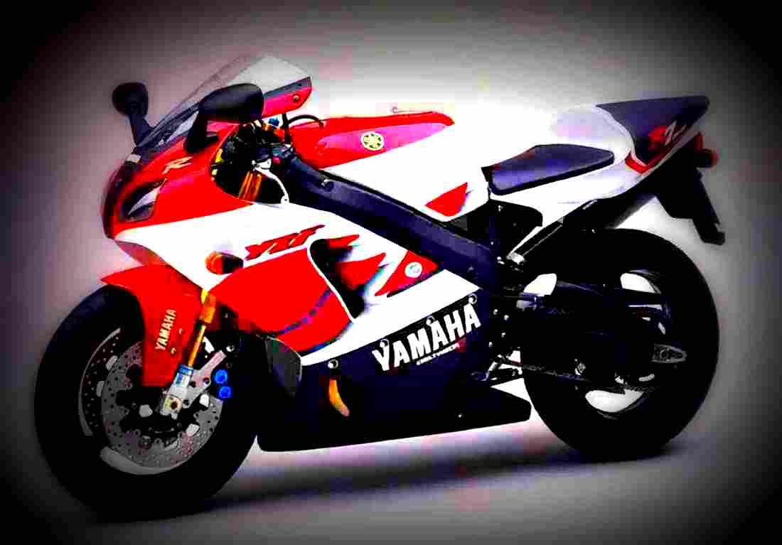 Yamaha YZF R7 2001 3 motorbike A4 Photo Print