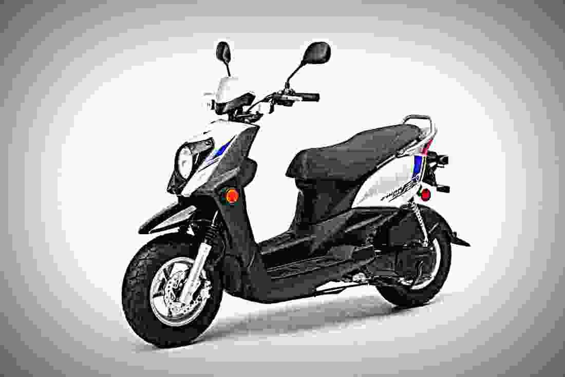 Yamaha Zuma 50FX 2017 2 motorbike A4 Photo Print