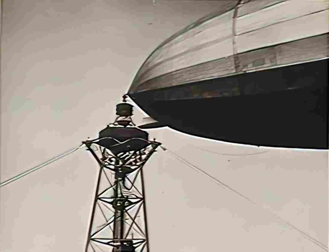 Zeppelin Airship 0 A4 Photo Print