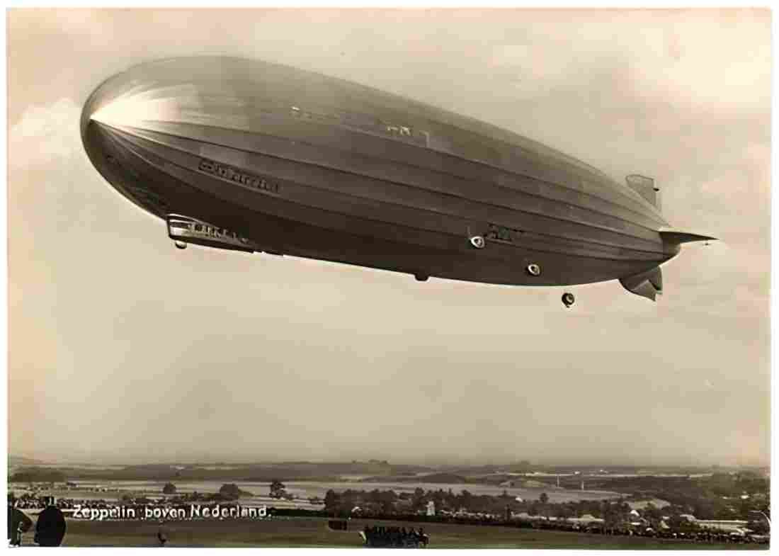 Zeppelin Airship 015 A4 Photo Print