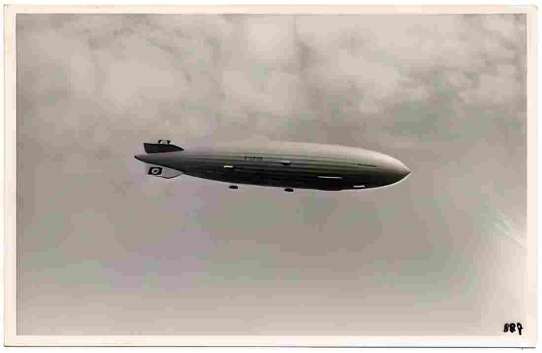 Zeppelin Airship 021 A4 Photo Print