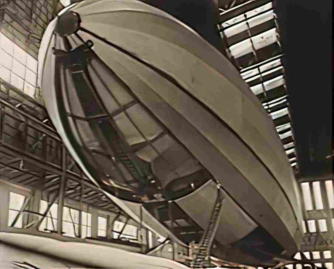 Zeppelin Airship 073 A4 Photo Print