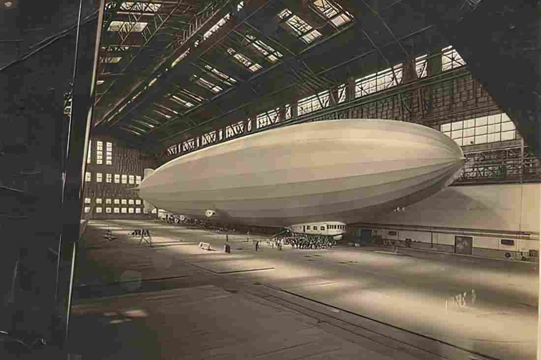 Zeppelin Airship 076 A4 Photo Print