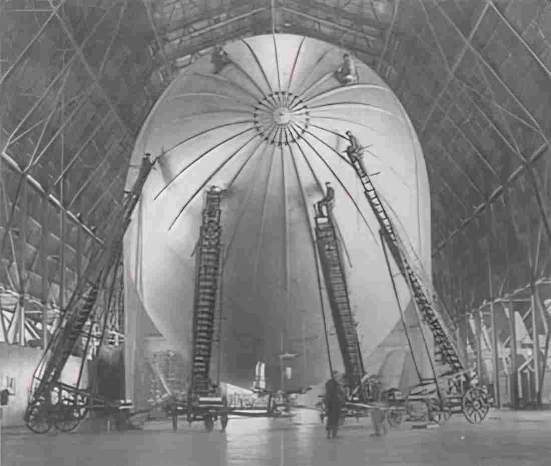Zeppelin Airship 084 A4 Photo Print