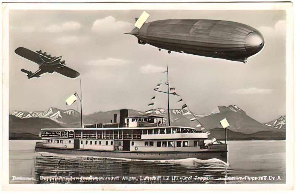 Zeppelin Airship 096 A4 Photo Print