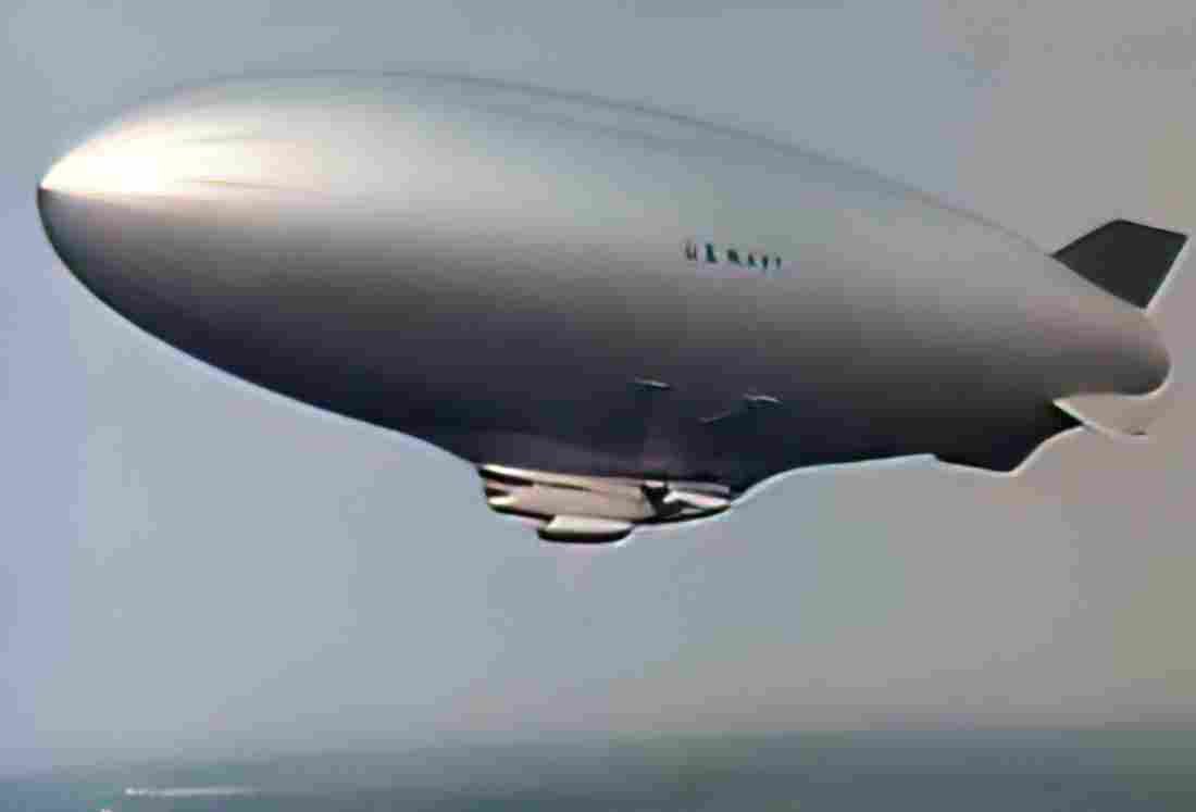 Zeppelin Airship 102 A4 Photo Print