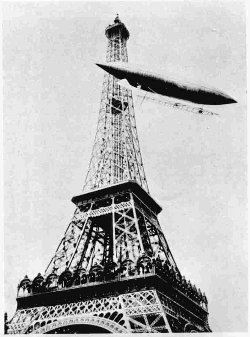 Zeppelin Airship 498 A4 Photo Print