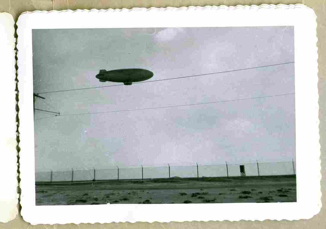 Zeppelin Airship 51 A4 Photo Print