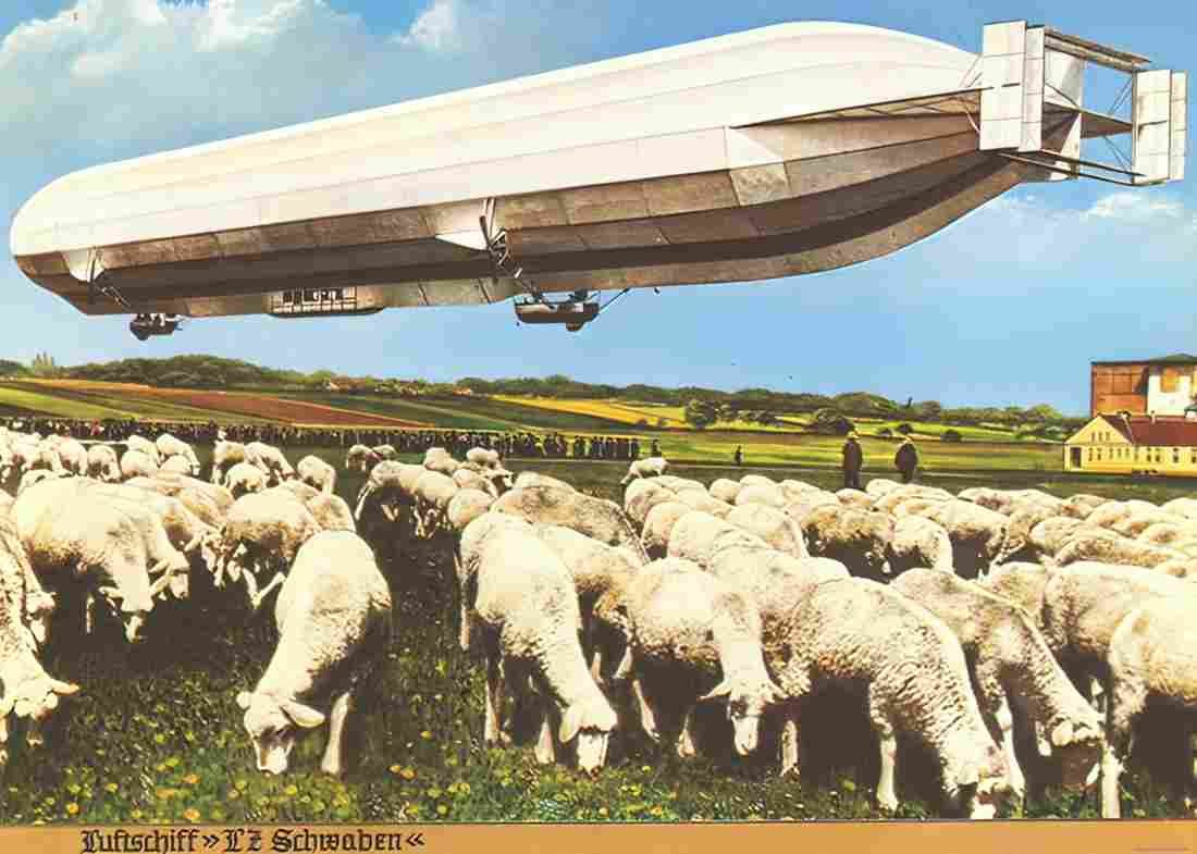 Zeppelin Airship 606 A4 Photo Print