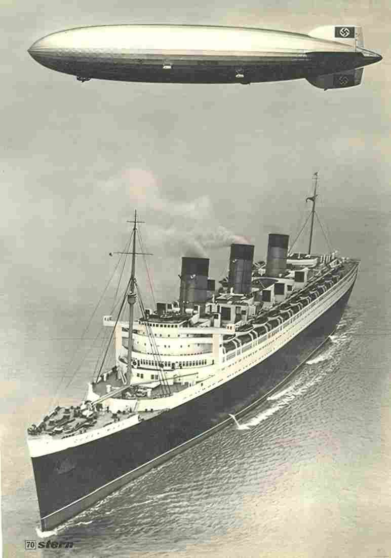 Zeppelin Airship 636 A4 Photo Print