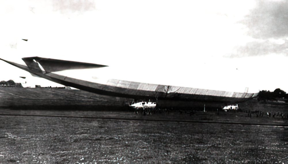 Zeppelin Airship 660 A4 Photo Print