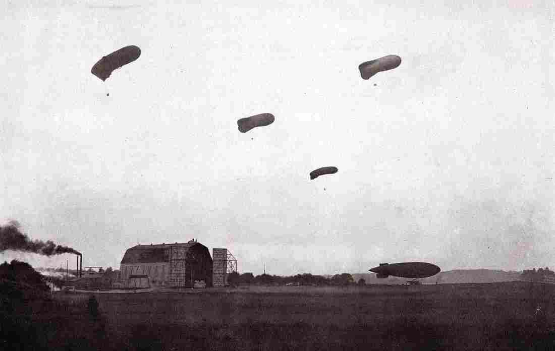 Zeppelin Airship 707 A4 Photo Print