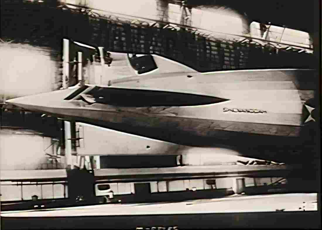 Zeppelin Airship 788 A4 Photo Print