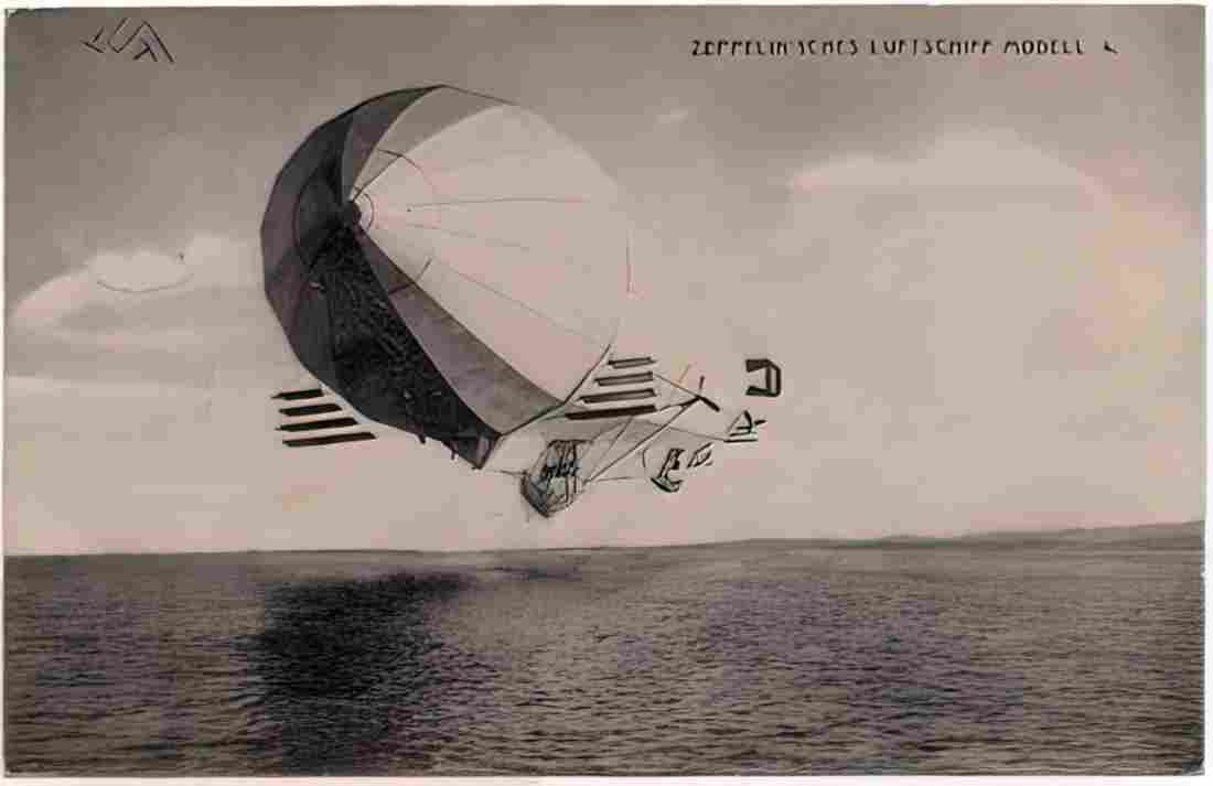 Zeppelin Airship 846 A4 Photo Print