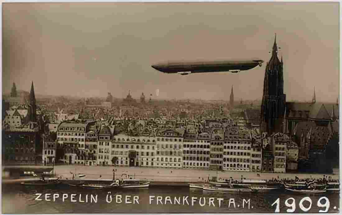 Zeppelin Airship 862 A4 Photo Print