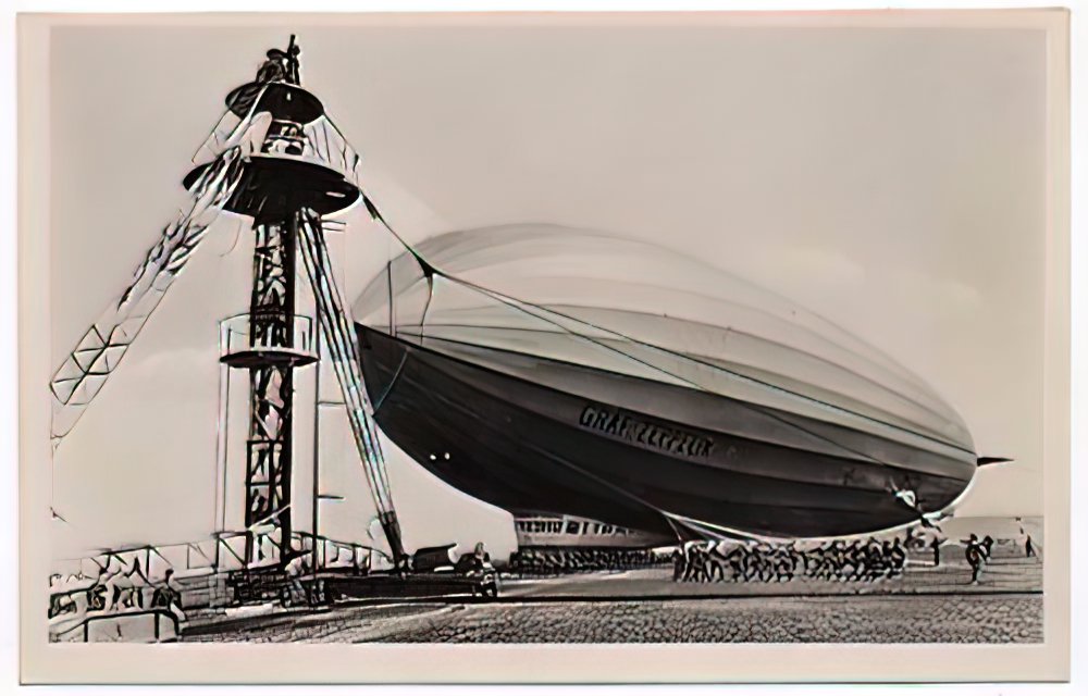 Zeppelin Airship 865 A4 Photo Print