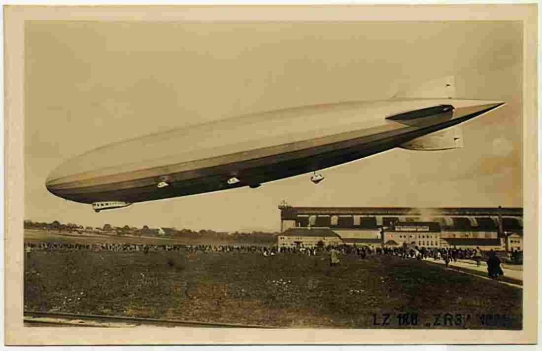 Zeppelin Airship 893 A4 Photo Print
