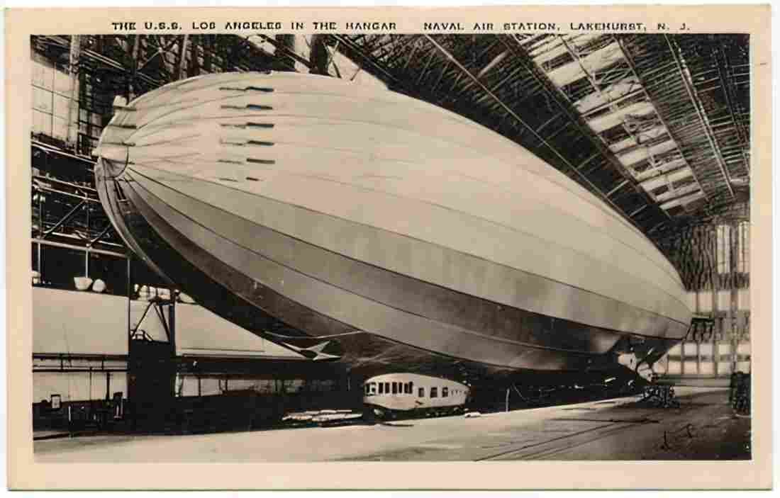 Zeppelin Airship 910 A4 Photo Print