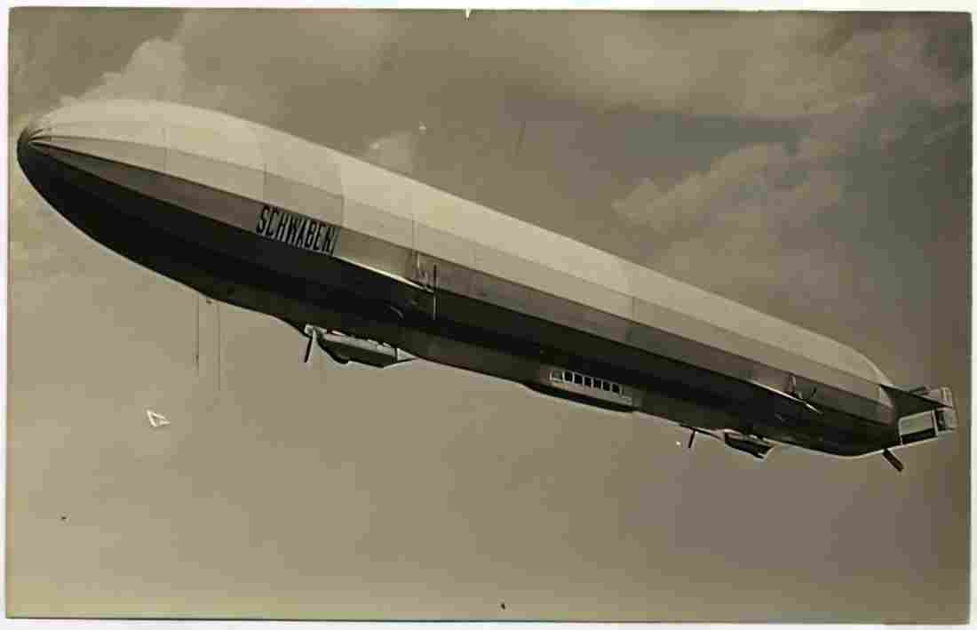 Zeppelin Airship 923 A4 Photo Print