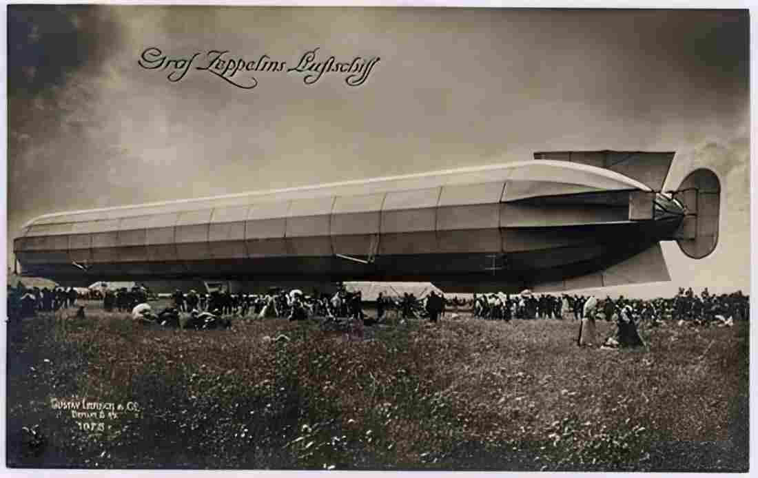 Zeppelin Airship 936 A4 Photo Print