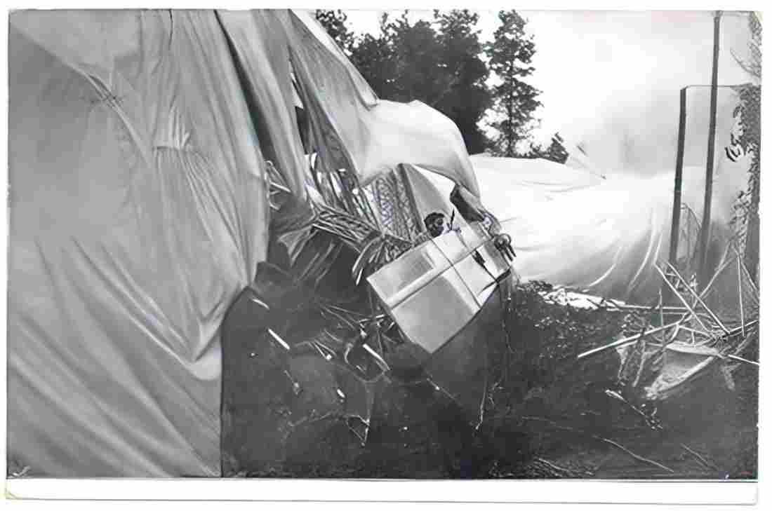 Zeppelin Airship 970 A4 Photo Print