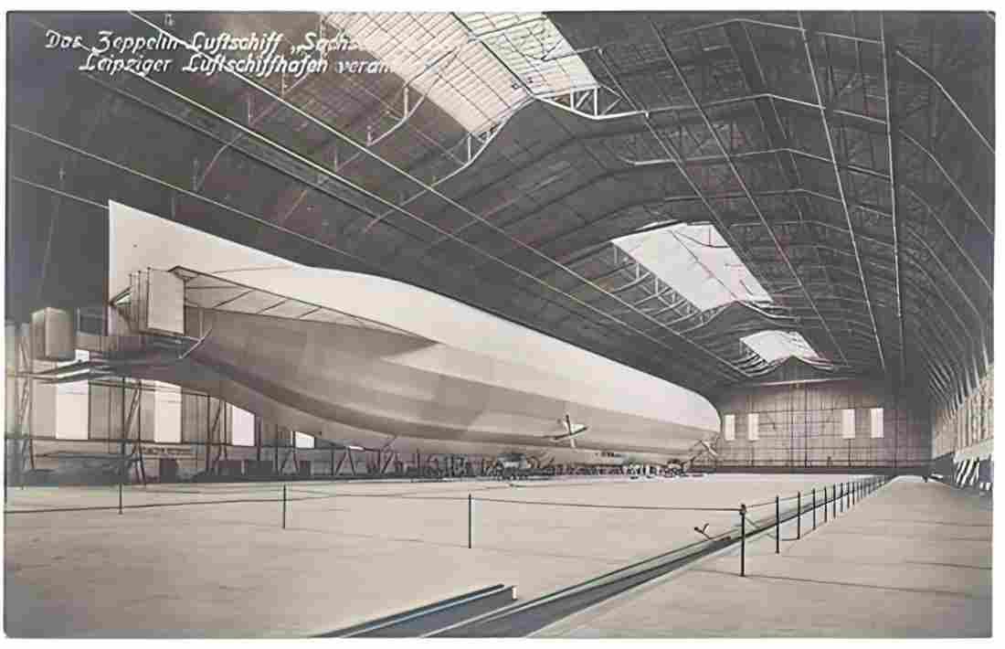 Zeppelin Airship 984 A4 Photo Print