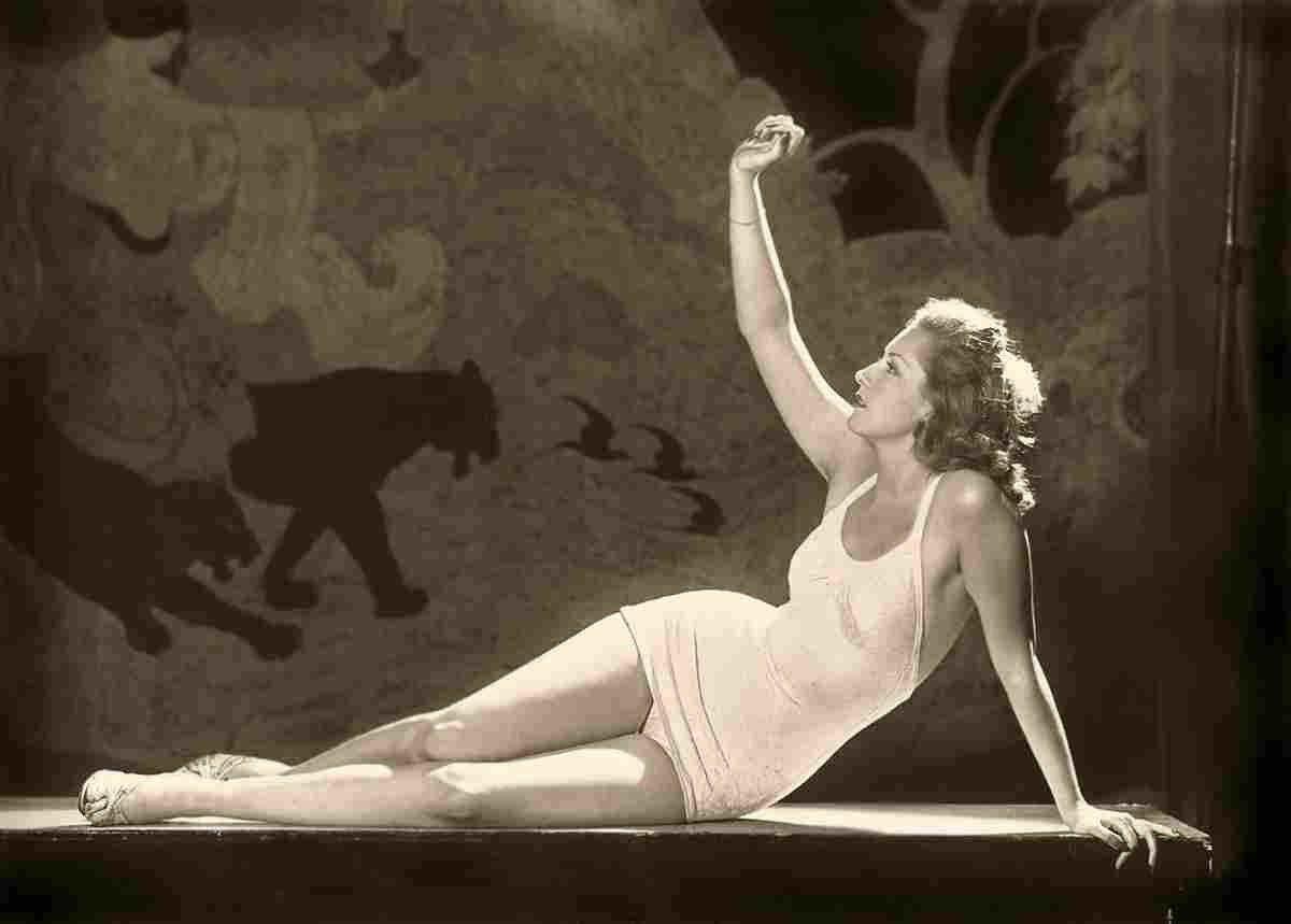 Ziegfeld Girls 45 film star poster A4 Photo Print