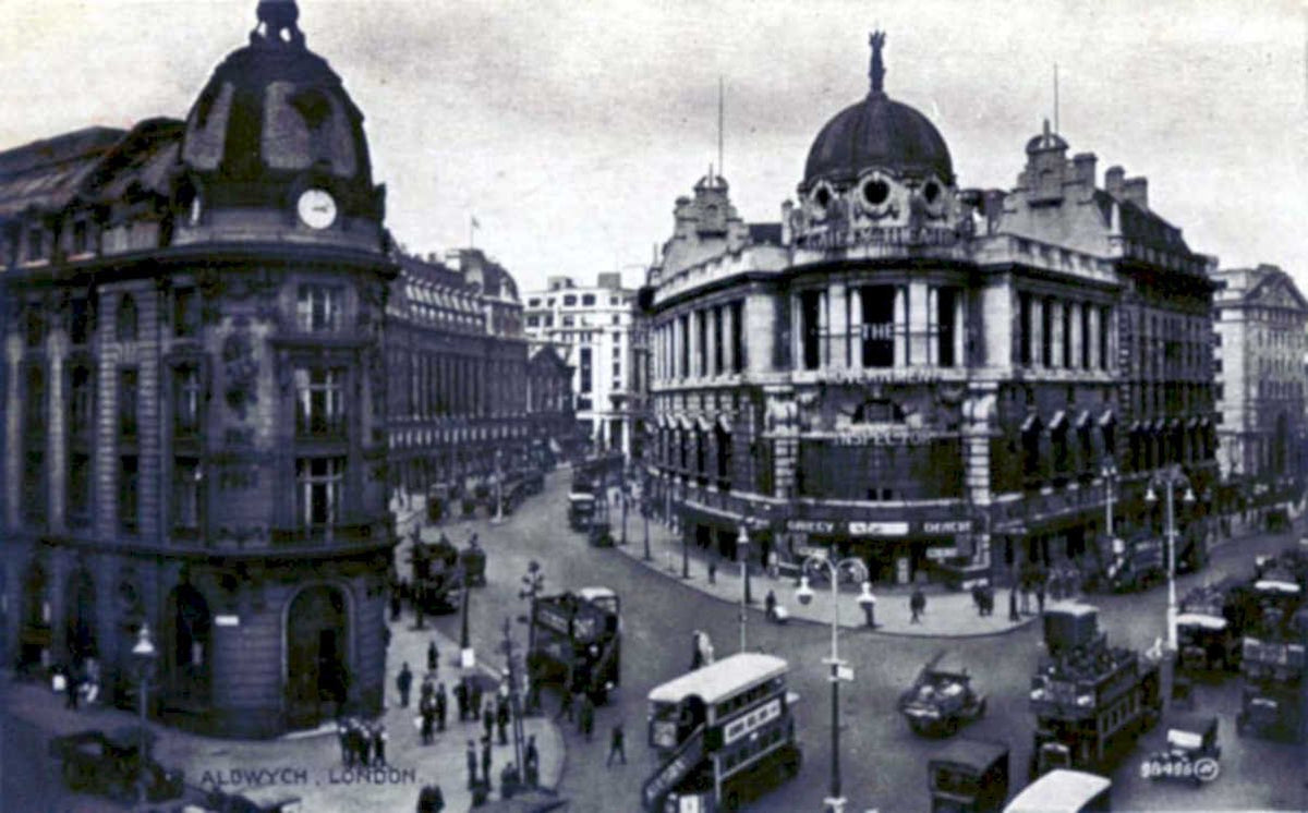 aldwych london 1946Vintage 1880s 1900s A4 Photo Print