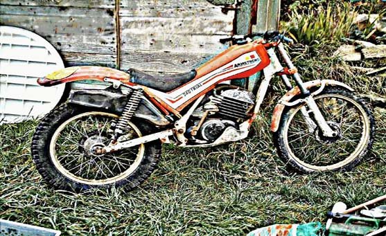 armstrong sammy miller motorbike A4 Photo Print