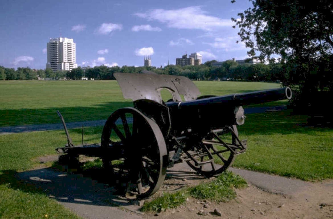 artillery cannon ottawa 1980s 1990s A4 Photo Print