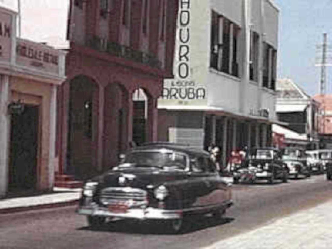 aruba street scene1980s 1990s A4 Photo Print