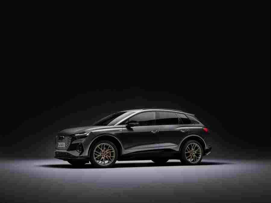 audi e tron 2021 7088 20 Car A4 Photo Print