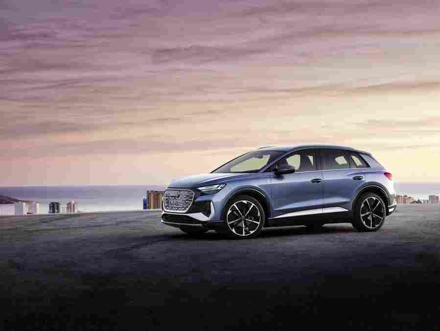 audi e tron 2021 7088 32 Car A4 Photo Print
