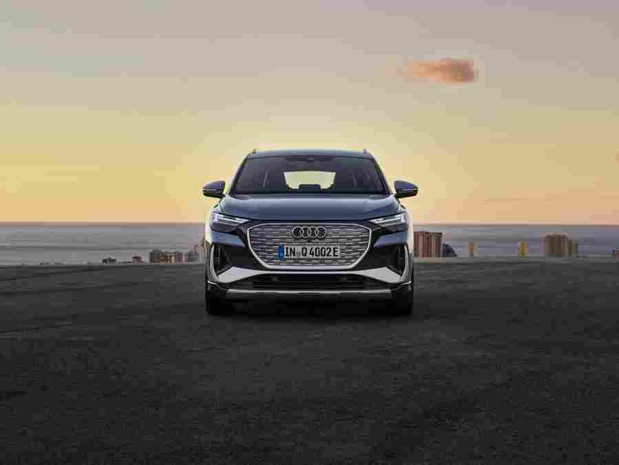 audi e tron 2021 7088 38 Car A4 Photo Print